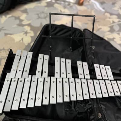 Pearl Student Snare and Bell Glockenspiel w Rolling Case 2010s - Black image 6