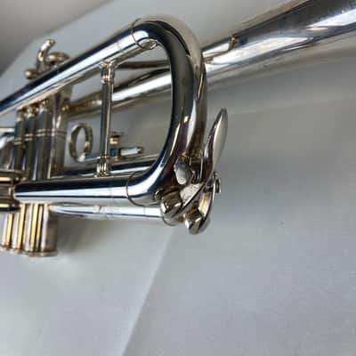 Blessing Artisan Bb Trumpet – Silver Plated – Intermediate Level – w/ Case – Excellent Condition SM#3221 image 4
