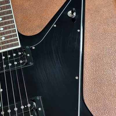2023 Gibson '70s Explorer ebony black image 7