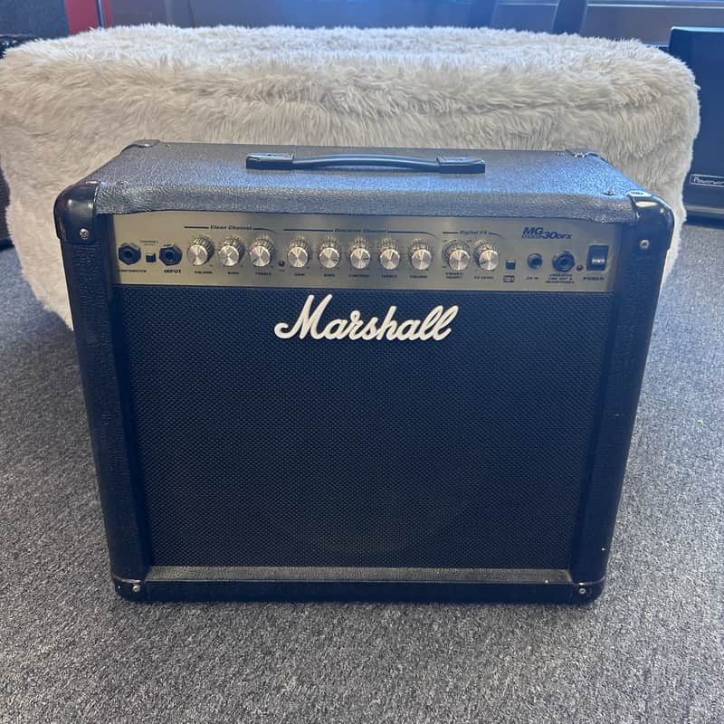 Marshall MG MG30DFX 2-Channel 30-Watt 1x10" Solid State Guitar Combo 2004 - 2008 - Black image 1