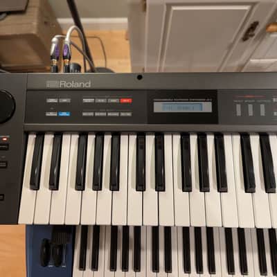 Roland Alpha Juno-2 - Synthesizer - Excellent Condition image 3