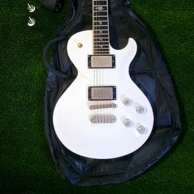 Dean Soltero White image 4