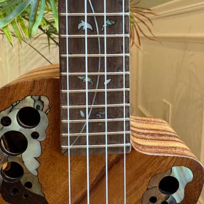 Bruce Wei Vine Tenor Ukulele - Solid Acacia Koa - MINT!! image 4