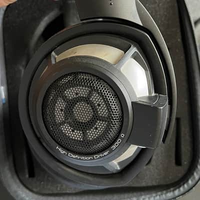 Sennheiser HD 800 S Headphones 2010s - Black image 2