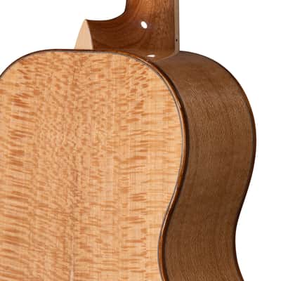 Larrivee P-09 Silver Oak Custom - Natural image 4