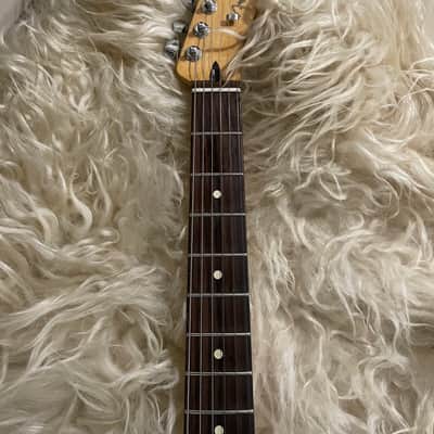 Fender Player2 modified Telecaster RW 3 tone 2025/6 - Sunburst image 4