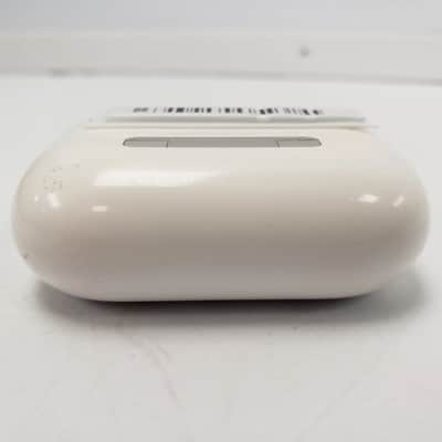 Apple A3048 image 16
