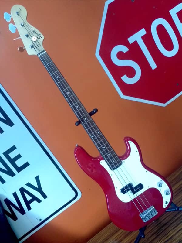 Squier P-Bass 20th Anniversary 2002 Red | Reverb