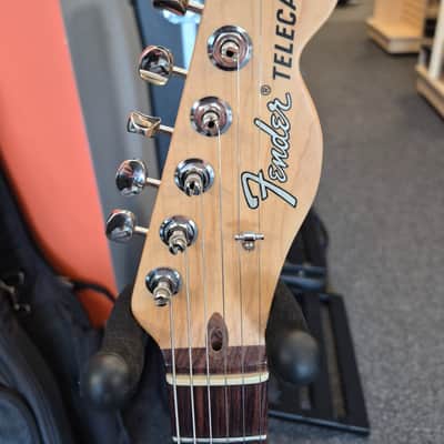 Fender 2021 American Performer Telecaster Electric Guitar - Honeyburst image 3