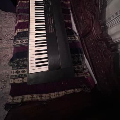 Roland RD-600 - Black image 2