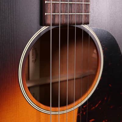 Martin USA 000-17 Solid Sitka Spruce / Mahogany - Rosewood FIngerboard, Whiskey Sunset image 5