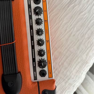 Orange Crush 20 2-Channel 20-Watt 1x8" Guitar Combo 2018 - Present - Orange image 3