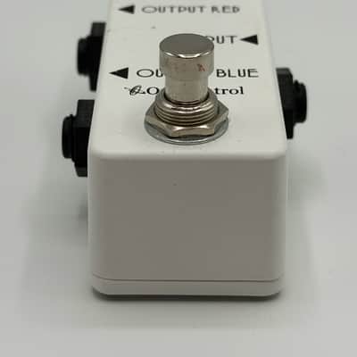 One Control Minimal AB Box 2010s - White image 3