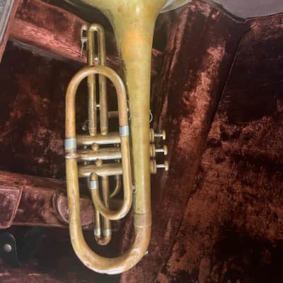 Olds and Sons brand Mellophone, with case and mouthpiece, Made in USA image 5