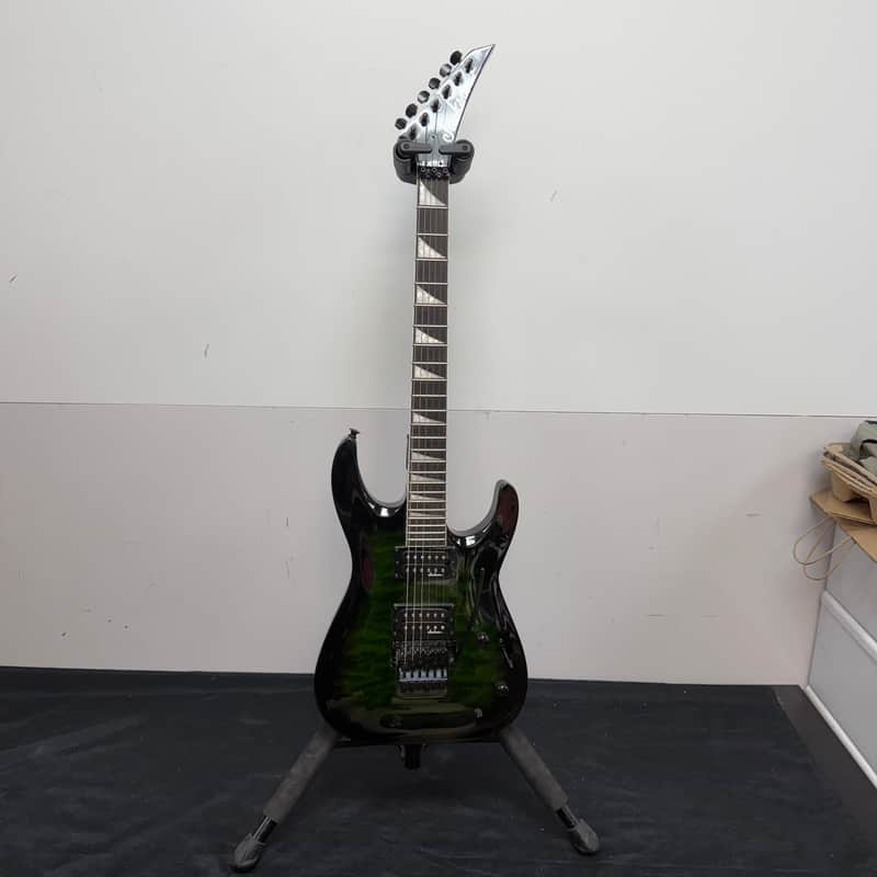 Jackson JS Series JS32Q DKA Dinky Archtop with Amaranth Fretboard
