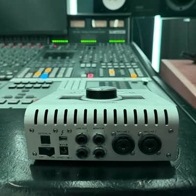 Universal Audio Apollo Twin SOLO Thunderbolt Audio Interface 2010s - Silver image 2