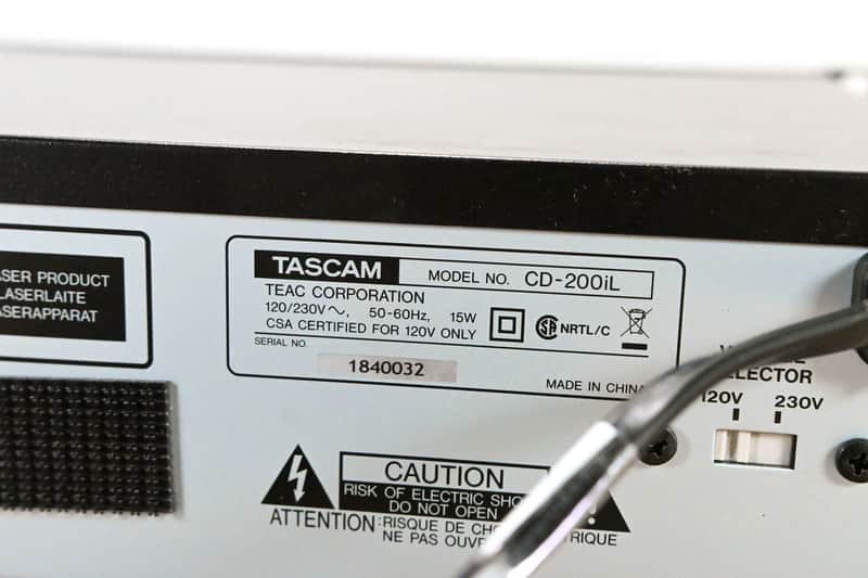 TASCAM CD-200iL Professional CD Player & iPod Dock CG01XZE | Reverb