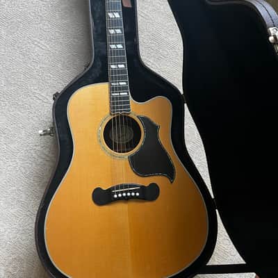 Gibson Songwriter Deluxe with Ebony Fretboard 2007 image 4