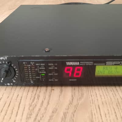 Yamaha SPX1000 Professional Multi-Effect Processor - Recapped image 3