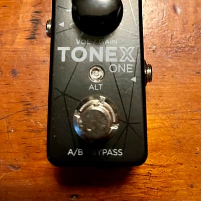 De-registered IK Multimedia ToneX One 2024 - Present - Black image 1