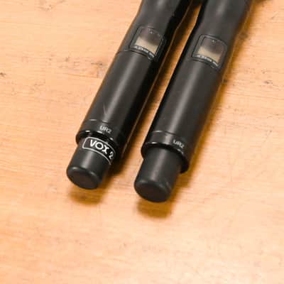 Shure UR4D+ Dual Wireless Receiver with UR2/BETA58A Mic Pair - J5 Band CG01Z1J image 15