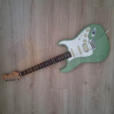 Fender Player II Stratocaster HSS Birch Green image 2