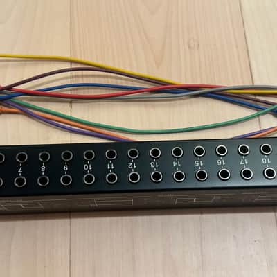 Neutrik NYS-SPP-L1 48-Point TRS Patchbay 2010s - Black image 4