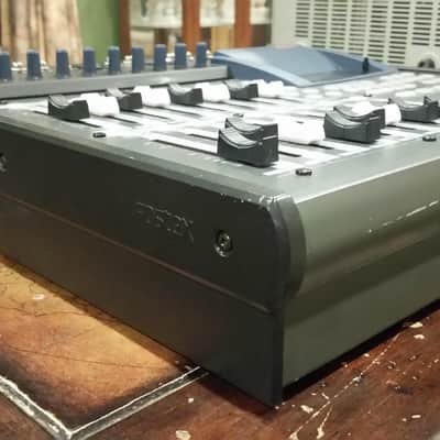 Fostex VF 160 Digital Multitrack Recorder - CD/RW image 3