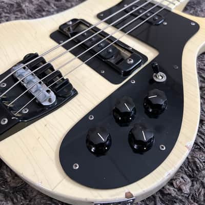 Rickenbacker 4003 Tuxedo White Star 1987 image 7