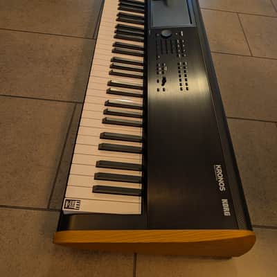Korg KRONOS 2 88-Key Digital Synthesizer Workstation 2014 - Present - Black/Wood image 3