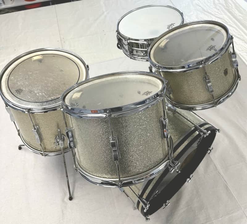 1965 Ludwig Club Date 5-Piece – Champagne Sparkle – Keystone Badges – One Owner – 20/12/13/14 + Supra image 1