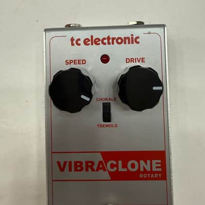 TC Electronic Vibraclone Tremolo Rotary Vibra Clone Guitar Effect Pedal + Box image 3