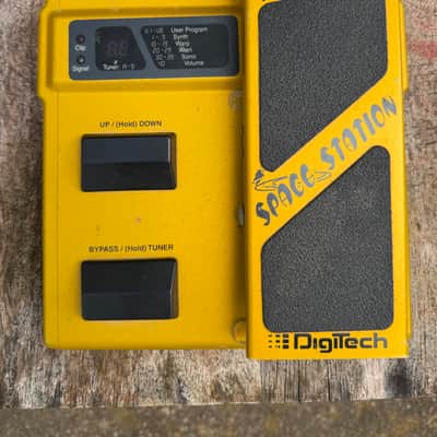 DigiTech Space Station XP300 1990s - Yellow image 1