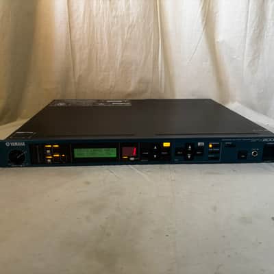 Yamaha SPX2000 24-Bit/96kHz Digital Multi-Effect Processor with REV-X Reverb image 2
