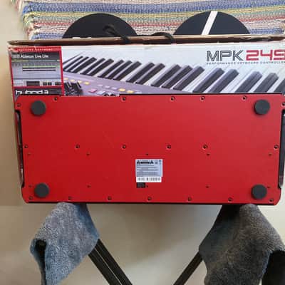 Akai MPK249 2014 - Present - Black image 13