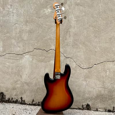 Fender American Vintage '62 Jazz Bass image 8