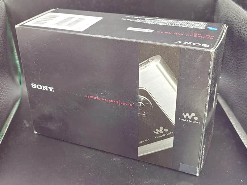 NEW IN BOX Sony NW-HD1 20 GB Network Walkman Digital Music PLAYER image 1