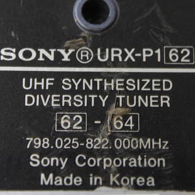 Sony UWP wireless system URX-P1 Reciever and UTX-B1 Transmitter with lapel mic image 5