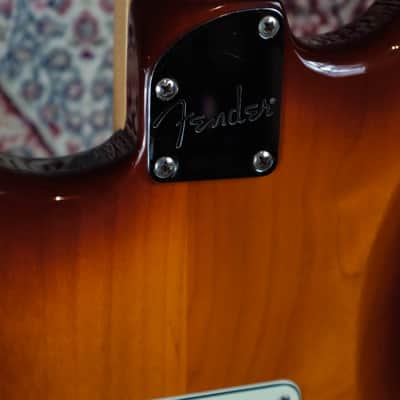 Fender Deluxe Stratocaster HS 2019 - Tobacco Sunburst image 8