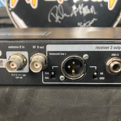 Shure Def Leppard's, UR4D Wireless Receiver 2010s (DL #5003) - Black Bild 9