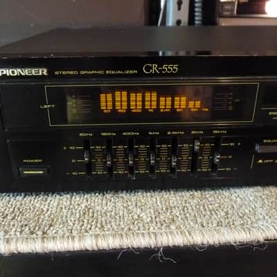 Pioneer GR-555 Graphic Equalizer - Dual Channel Frequency Response Display - Very Good Condition image 3