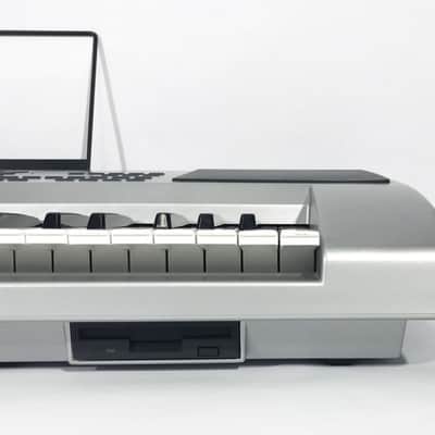Korg Pa80 image 5