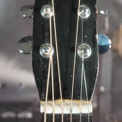 Yamaha SJ-180 Acoustic Guitar – Solid Top w/ Chipboard Case image 2