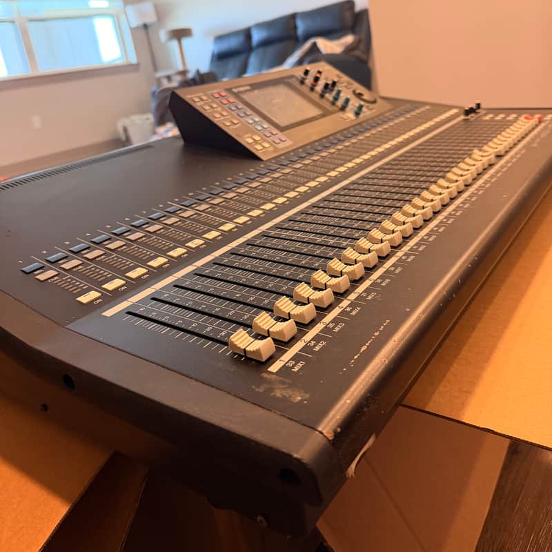 Yamaha LS9-32 Digital Mixing Console 32-Channel Mixer (CLEAN) image 1