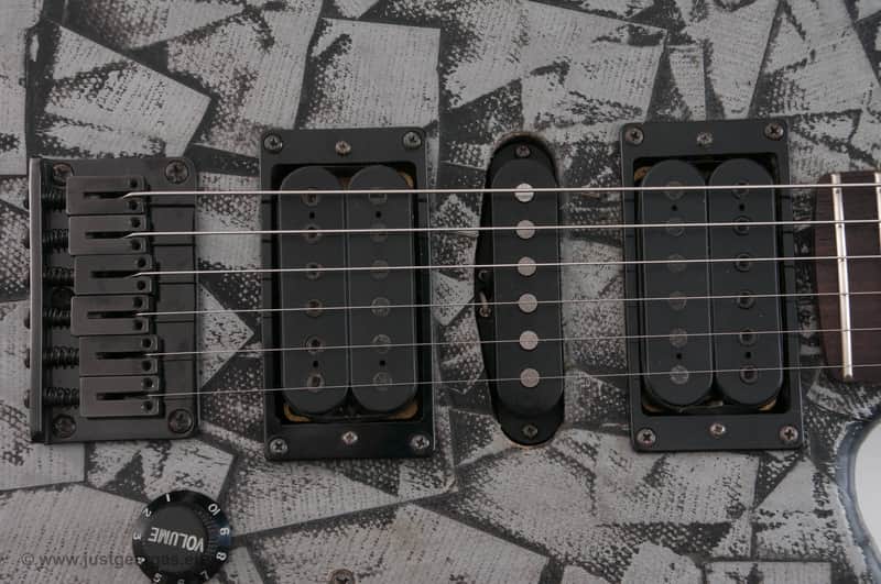 Ibanez NDM 1 TSG 2003 , Rare Noodles (The Offspring) Signature