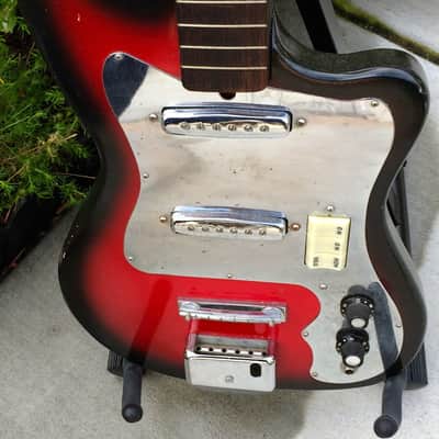VINTAGE 60'S TEISCO/ZEN ON/VICTORIA DOUBLE PICKUP GUITAR image 1