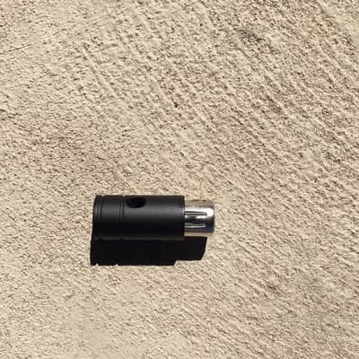AT8651 Threaded XLR Mount Adapter image 4