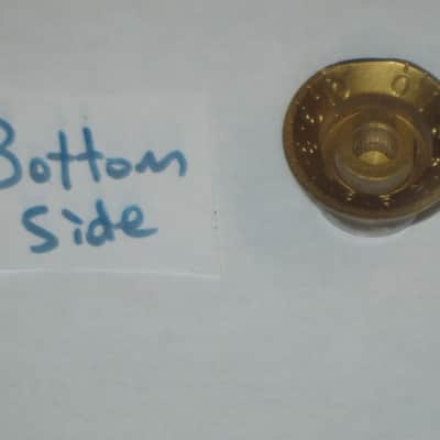 ONE very lite use genuine Gibson TONE (small print) knob from PRMK-030 set (only ONE TONE knob for sale / the other three knobs NOT included)  late 2000s or early 2010s - Knob is Gold with White Numbers & White Dashes (Gold Reflector w/ Small Black Print) image 8