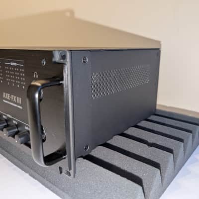 Fractal Audio Axe-FX III Mark II 2020 - Present - Black image 4