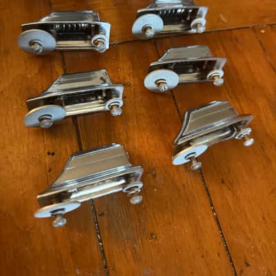 Rogers Beaver tail lugs x8 1960’s - Chrome image 4